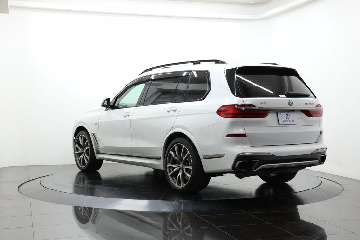 BMW X7 M50i【乗り出し総額1,050万円】タルトゥーフォレザー 純正22 