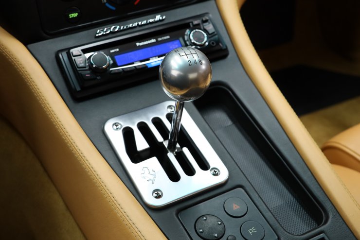 フェラーリ 550 Maranello 6速MT 正規ディーラー車 デイトナスタイル