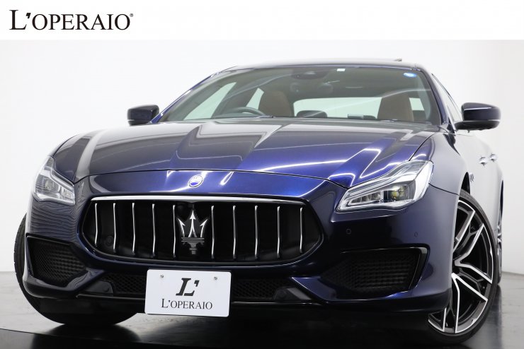 マセラティ クアトロポルテ S Gransports 【乗り出し総額828万円】有償
