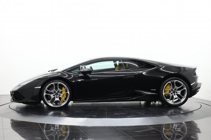 ランボルギーニ ウラカン LP610-4 【乗り出し総額2,433万円】ネロ