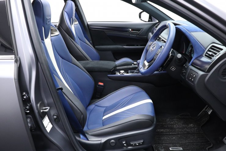 レクサス GS F 10thアニバーサリー 限定25台 専用ブルー内装 BBS19