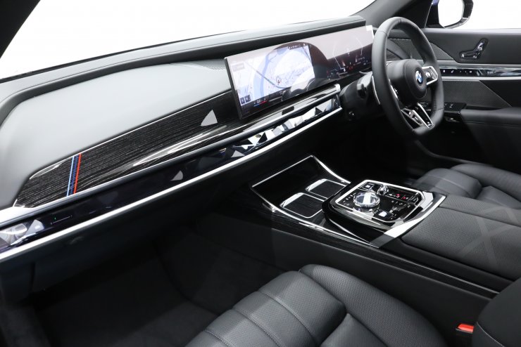 外装、車外用品 BMW-740i-リサイクル.部品取り車両-内装黒皮