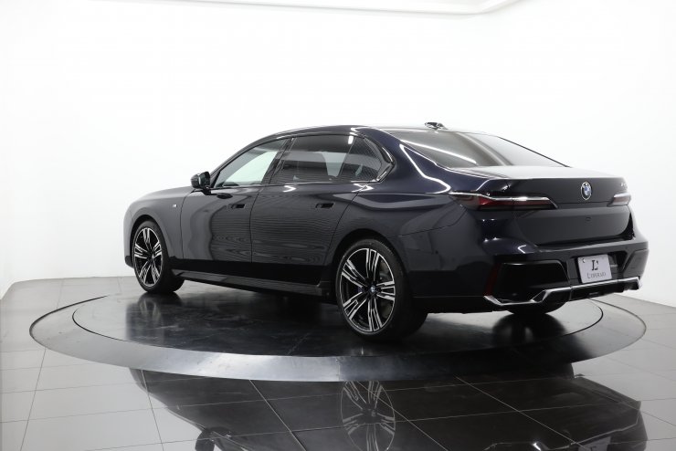 BMW 7シリーズ 740i Mスポーツ 新車コンディション 【乗り出し総額