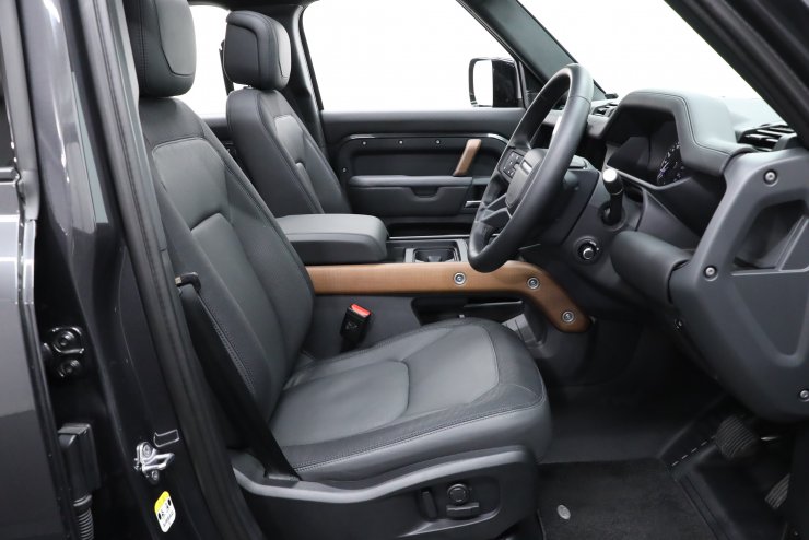 ランドローバー　新型ディフェンダー　純正ドアハンドル　ウォールナット 新型ディフェンダー L663 純正ドアハンドル DEFENDER 2020-2024