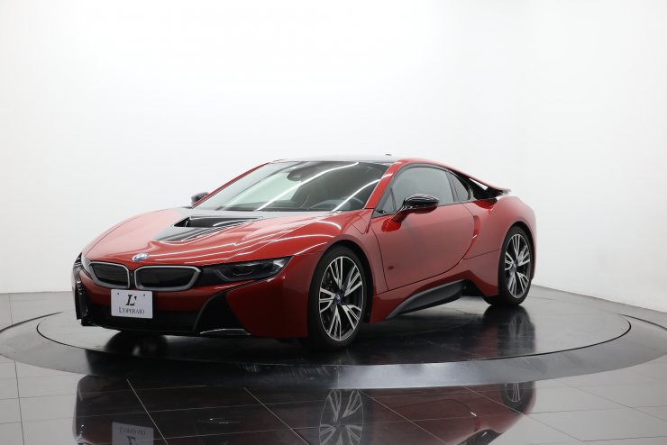 BMW i8 Celebration Edition“Protonic Red” 【乗出し総額802万円】限定