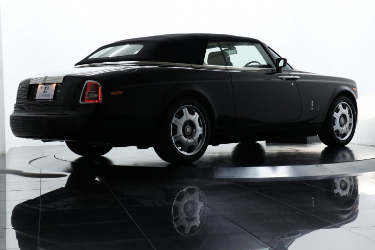 ロールスロイス ファントム Drophead Coupe ダブルコーチライン