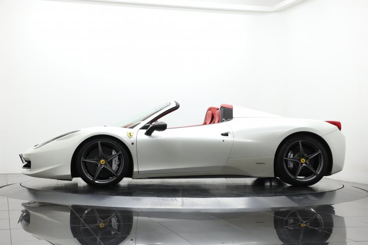 フェラーリ 458 Spider F1 DCT 【乗り出し総額3,493万円】左ハンドル