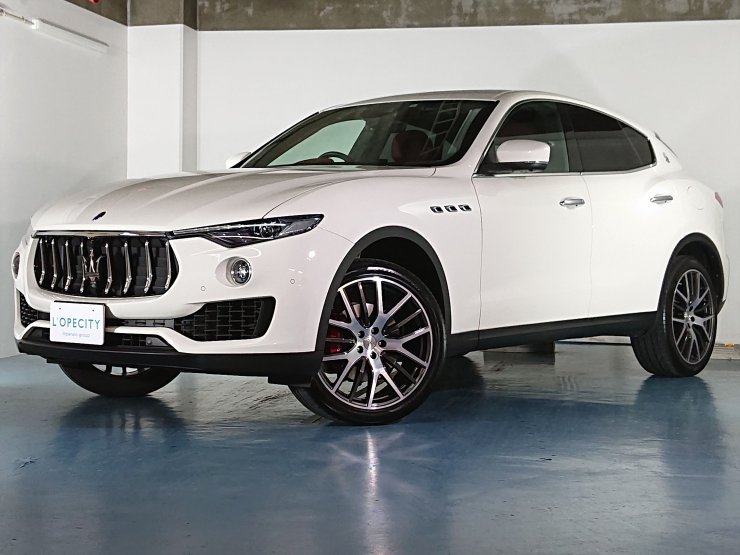 マセラティ レヴァンテ レヴァンテ 3.0 4WD 2019年モデル 1オーナー