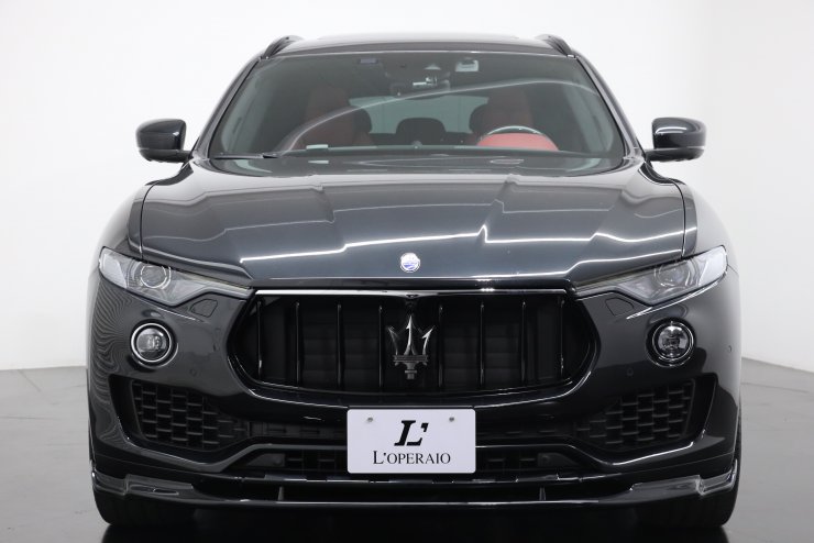 マセラティ レヴァンテ S グランスポーツ【乗出し総額723万円】有償色