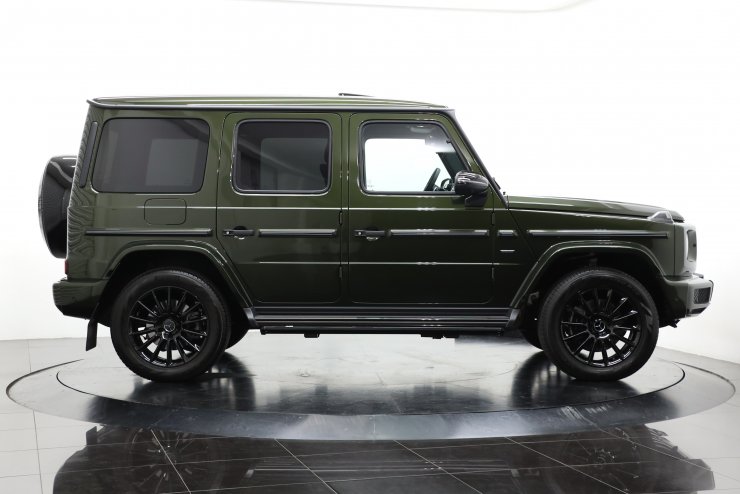 メルセデスベンツ Gクラスロング G400d ストロンガーザンタイム