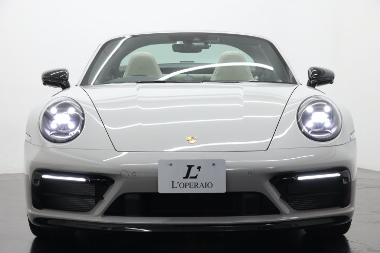 ポルシェ 911(Type992) Targa4 GTS PDK ワンオーナー クレヨン