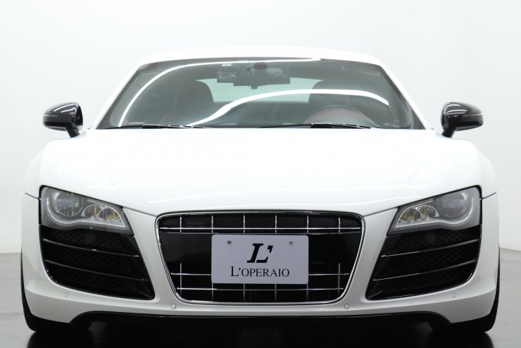アウディ R8 5.2 FSI Quattro オプション総額約342万円セラミック