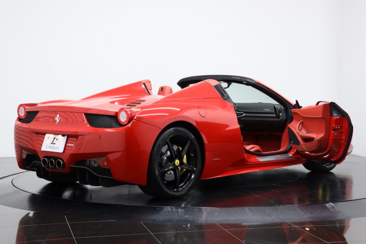 フェラーリ 458 Spider F1 DCT 正規ディーラー車 フロント