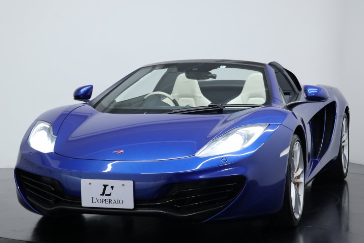 マクラーレン MP4-12C Spider 後期モデル オプションカラー：アズール