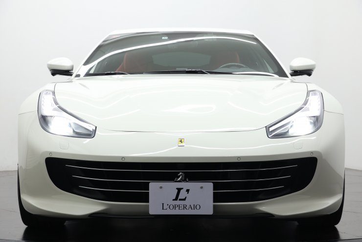 フェラーリ GTC4ルッソ T F1 DCT 正規ディーラー車 純正20インチ鍛造