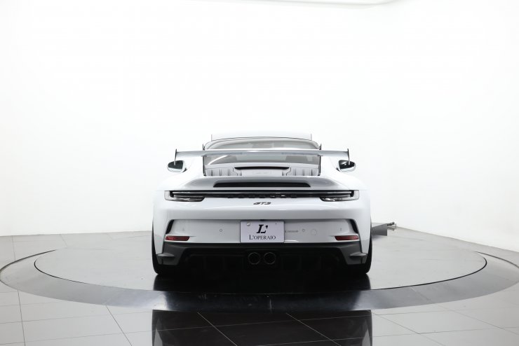 ポルシェ 911(Type992) GT3 PDK 黒ハーフ革 クロノPKG 純正20/21
