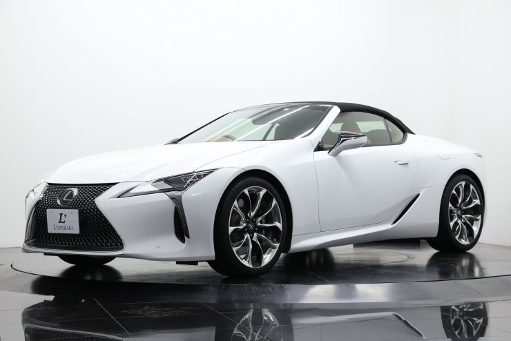 非売品Lexus LC500 Convertible 左ハンドル車ホワイト レクサス LC LC500 Convertible ワンオーナー オーカーレザー 黒幌