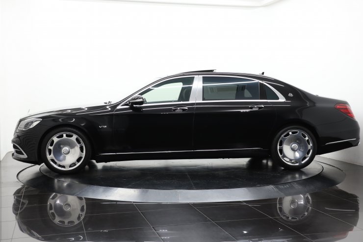 メルセデスベンツ マイバッハ S650 最終モデル 黒革 ファーストクラス