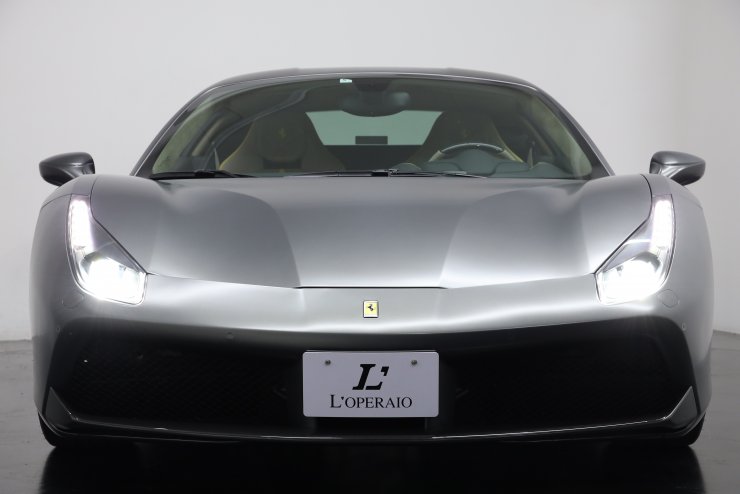 専用ページ フェラーリ 488 にサーキット専用車、「モディフィカータ」発表