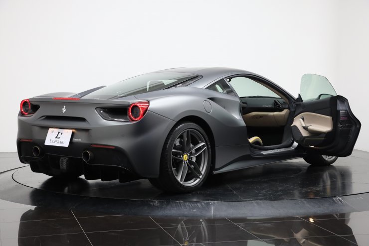 フェラーリ 488 GTB F1 DCT 正規ディーラー車 スペシャルカラー