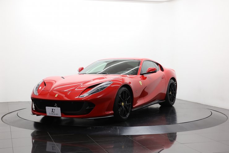 フェラーリ 812 Super Fast F1 DCT 正規ディーラー車 デイトナシート