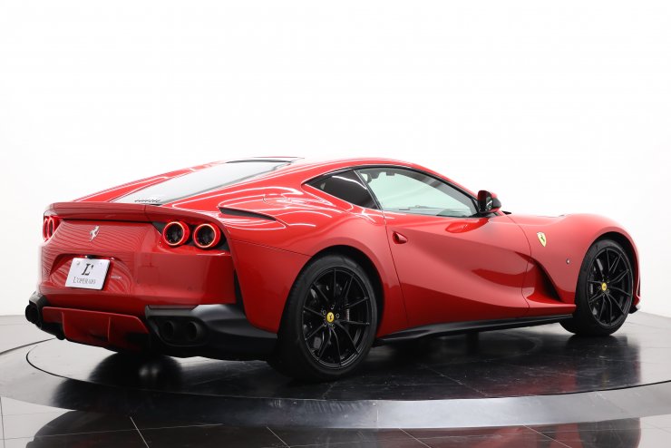 フェラーリ 812 Super Fast F1 DCT 正規ディーラー車 デイトナシート