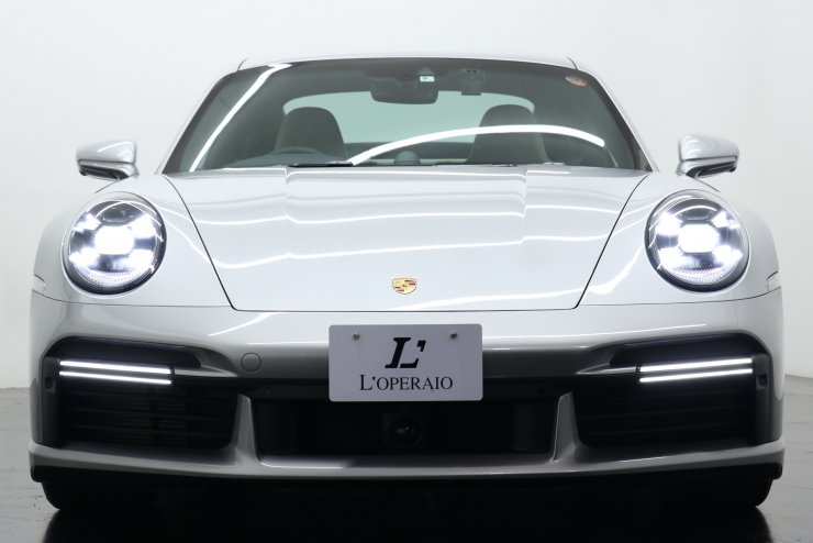 ポルシェ 911(Type992) Turbo S PDK ワンオーナー アイランドグリーン