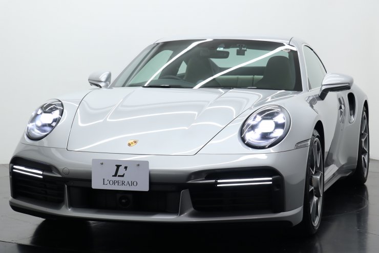 ポルシェ 911(Type992) Turbo S PDK ワンオーナー アイランドグリーン