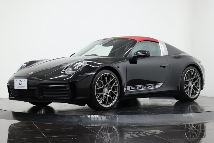 ポルシェ 911(Type992) Targa 4 PDK ワンオーナー 赤幌 スポーツクロノ