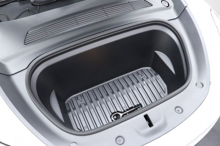 テスラ モデルY RWD ワンオーナー 走行10キロ台 フルセルフ