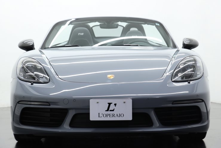 ポルシェ 718 ボクスターT 6MT ワンオーナー 左ハンドル