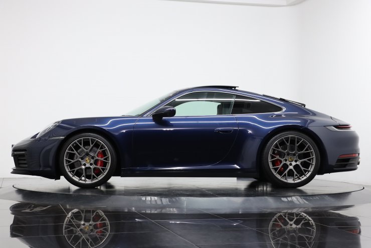 ポルシェ 911(Type992) カレラ4S PDK スポーツクロノPKG