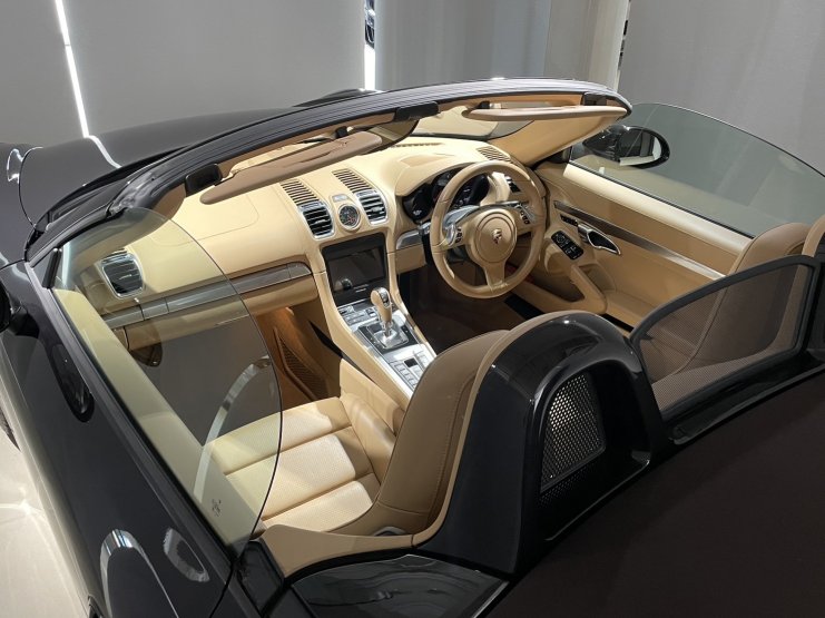 専用出品　ポセイドン　ジェネラル　ゴールドカラー　ダークカラー ポルシェ ボクスター (Type981) Spyder 6MT 有償色 スポーツクロノPKG