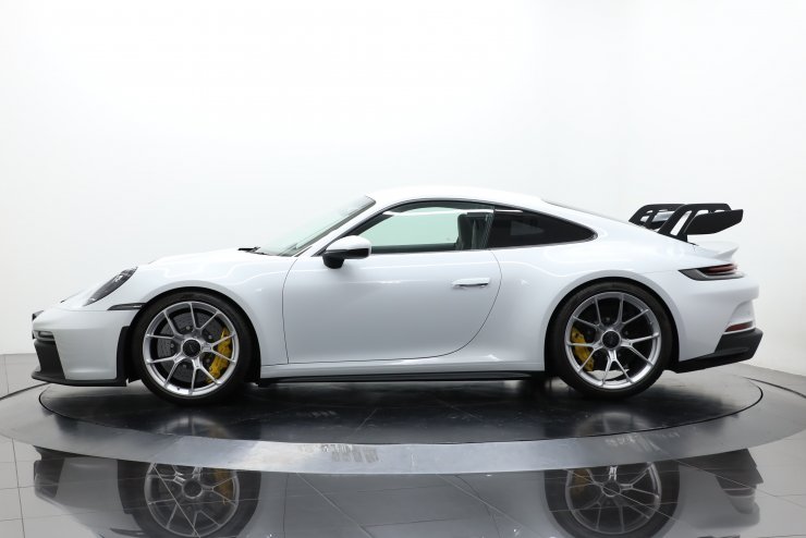 中古品 1/43 ポルシェ 911 GT3 ホワイト 楽天市場】ミニチャンプス 1/43 ポルシェ 911 (992) GT3 RS