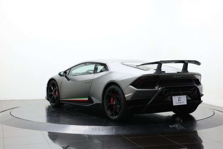 ランボルギーニ ウラカン Performante LDF オプション総額500万