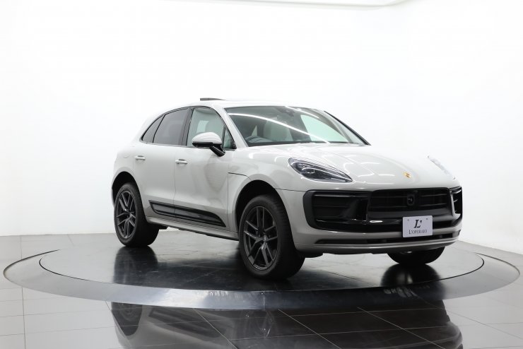 ポルシェ マカン T 現行モデル PDK 有償色 ペブルグレーレザー