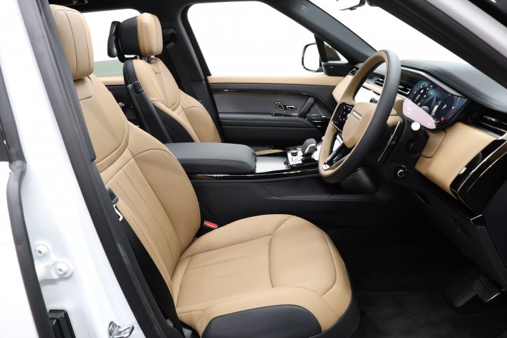 1/10　レンジローバーボディ　未走行美品　オプション多数 シックな装いの限定車「レンジローバー・スポーツ サテン