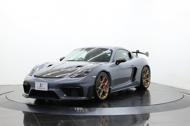 ポルシェ 718 Cayman GT4 RS PDK ヴァイザッハパッケージ 右ハンドル