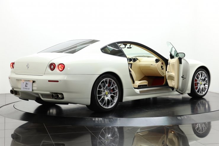 フェラーリ 612 SCAGLIETTI F1 正規ディーラー 左ハンドル クラッチ