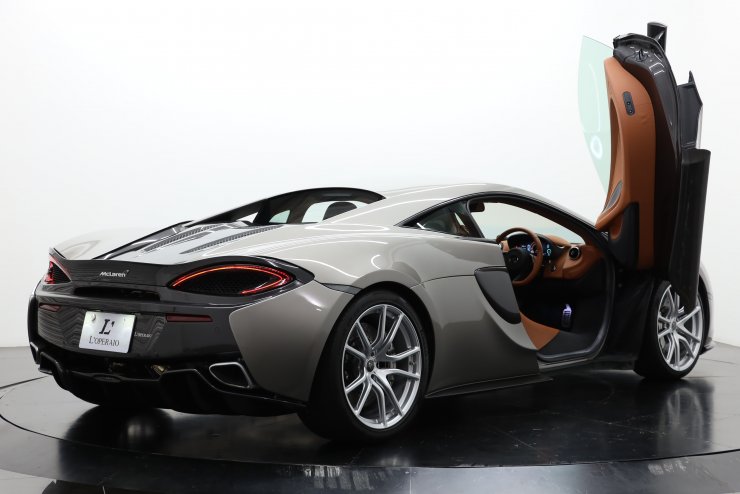 マクラーレン 570S Coupe 右ハンドル 有償色 ブラウンレザー 20インチ