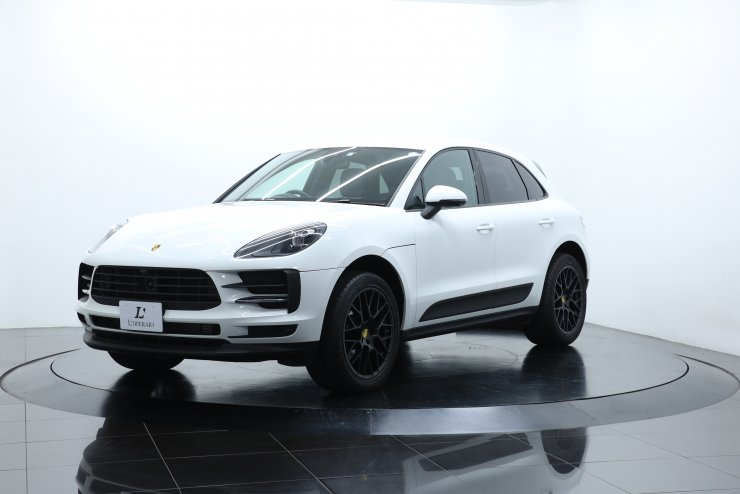 ポルシェ純正 RSスパイダー 20インチ ホイール＆タイヤセット（カイエン用） ポルシェ純正 RSスパイダー 20インチ ホイール＆タイヤセット