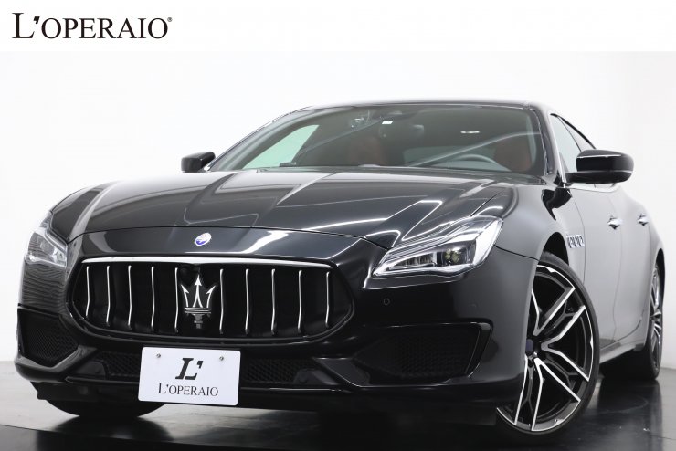 マセラティ クアトロポルテ S GranSport 有償色 サンルーフ カーボン