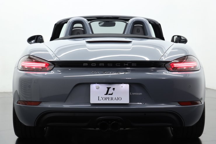 ポルシェ 718 ボクスターT 6MT ワンオーナー 左ハンドル スポーツ