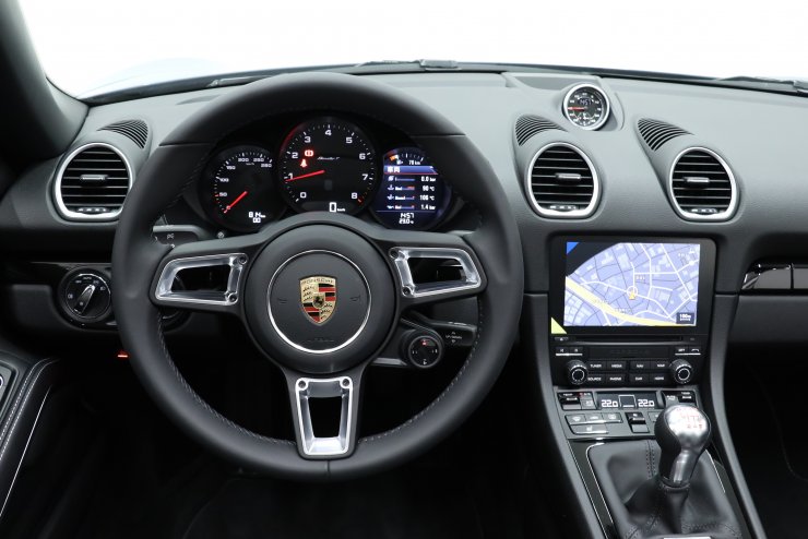 ポルシェ 718 ボクスターT 6MT ワンオーナー 左ハンドル スポーツ