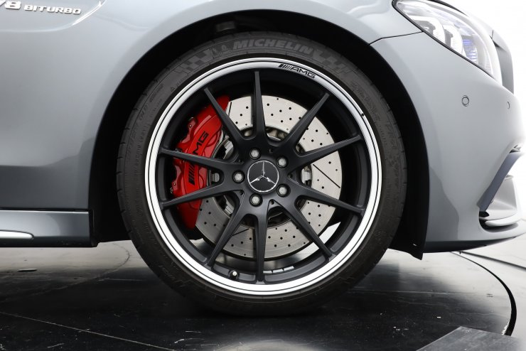AMG Cクラス C63 S クーペ 希少後期モデル 1オーナー 白×黒革 パノラマ