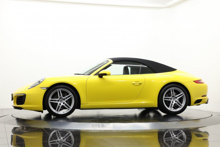 ポルシェ 911(Type991) カレラ カブリオレ PDK 最終モデル 希少