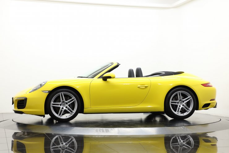 ポルシェ 911(Type991) カレラ カブリオレ PDK 最終モデル 希少