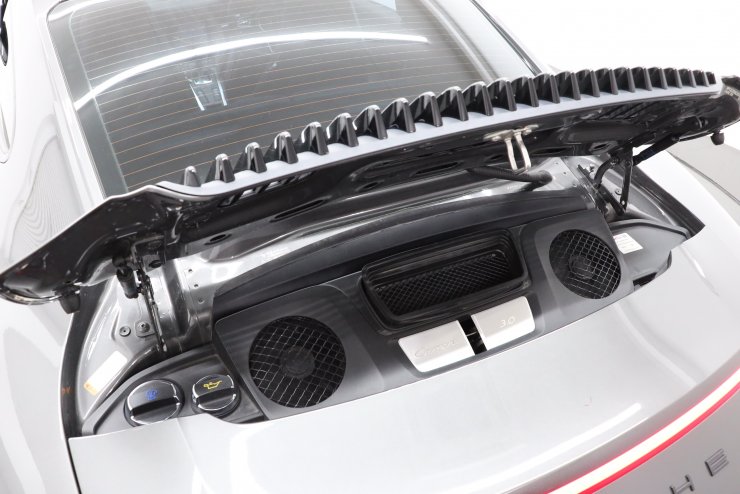 ポルシェ 911(Type991) カレラ4 PDK 後期モデル スポーツクロノ