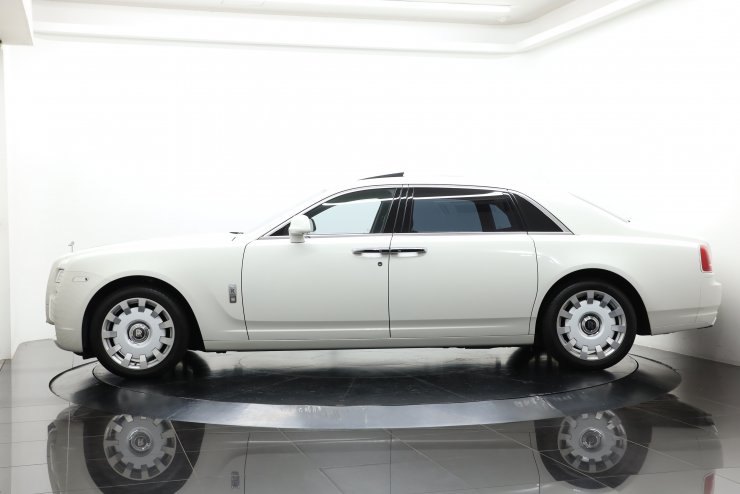 ロールスロイス ゴースト シリーズ1 EWB 左H 純正20インチアルミ