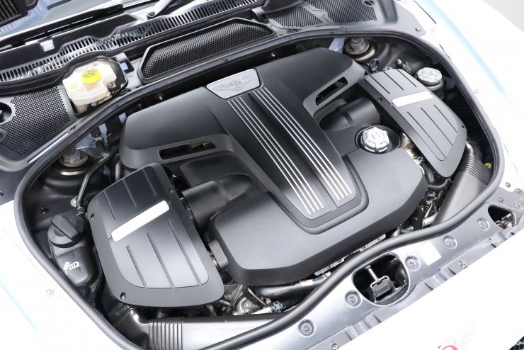 ベントレー コンチネンタル GT V8 S 有償色 赤×茶革 マリナー